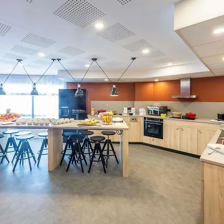 Mercure Paris Massy Gare Tgv-2